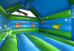 Achetez des château gonflable standard avec un objet tortue 3D sur le dessus pour les enfants. Commandez des châteaux gonflables en ligne chez JB Gonflables France