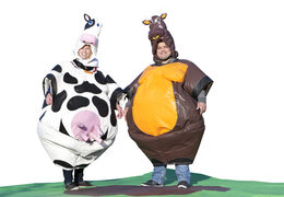 Commandez des costumes de sumo gonflables sur le thème Cow & Bull pour petits et grands. Achetez des combinaisons de sumo gonflables en ligne chez JB Gonflables France