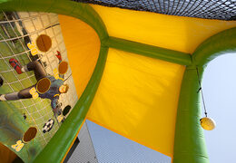 Achetez une attraction d'arène de football adaptée aux petits et grands, petits et grands. Commandez une attraction gonflable pour arène de football maintenant en ligne chez JB Gonflables France