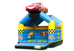 Achetez des château gonflable standard uniques avec un objet 3D d'une voiture sur le dessus pour les enfants. Achetez des châteaux gonflables en ligne chez JB Gonflables France