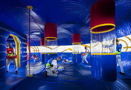 Commandez une Battle Arena gonflable pour petits et grands. Achetez des arènes gonflables en ligne maintenant chez JB Gonflables France