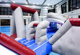 Commandez une île de jeu gonflable hermétique sur le thème des requins avec une liane, une tour d'escalade, un toboggan rond et des obstacles pour petits et grands. Achetez des jeux de piscine gonflables maintenant en ligne chez JB Gonflables France