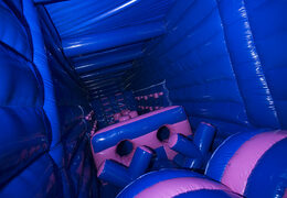 Commandez un parcours d'obstacles gonflable IR Lewton sur le thème du camion pour l'intérieur et l'extérieur. Achetez des parcours d'obstacles gonflables en ligne maintenant chez JB Gonflables France