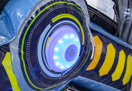 Commandez une arène gonflable pour des jeux interactifs