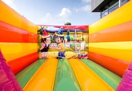 Achetez un petit château gonflable ouvert pour les enfants sur le thème de la fête. Les châteaux gonflables sont en vente en ligne chez JB Gonflables France