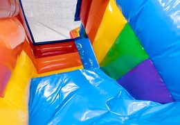 Achetez un petit château gonflable avec toit, toboggan et baignoire sur le thème de la licorne chez JB Gonflables France. Commandez des château gonflables en ligne chez JB Gonflables France