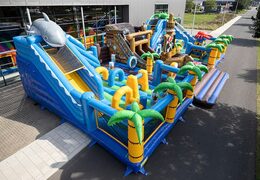 Opblaasbaar mega springkussen in sea life thema met 3D objecten bestellen voor kinderen