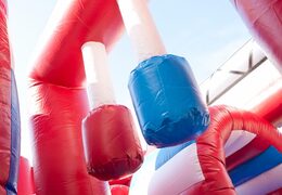 Achetez un châteaux gonflables multiplay de taille moyenne sur le thème de la voiture de pompiers avec toboggan pour les enfants. Commandez des toboggan châteaux gonflables en ligne chez JB Gonflables France