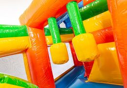 Châteaux gonflables multiplay de fête à thème avec un toboggan pour les enfants. Commandez destoboggan châteaux gonflables en ligne chez JB Gonflables France