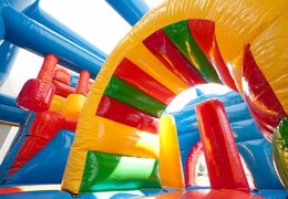 Châteaux gonflables multiplay de requin avec toboggan, piliers sur la surface de saut et objet 3D saisissant pour les enfants. Commandez des toboggan châteaux gonflables en ligne chez JB Gonflables France