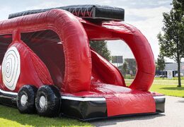 Commandez un parcours d'obstacles dans le service d'incendie pour les enfants. Achetez des parcours d'obstacles gonflables en ligne maintenant chez JB Gonflables France