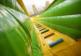 Achetez le toboggan gonflable parfait sur le thème de la girafe avec des objets 3D pour les enfants. Commandez des toboggans gonflables maintenant en ligne chez JB Gonflables France