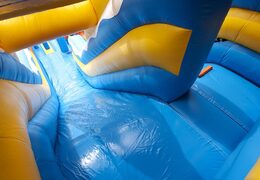 Grand toboggan multifonctionnel gonflable sur le thème du poisson-clown avec une pataugeoire, un objet 3D impressionnant, des couleurs fraîches et des obstacles 3D pour les enfants. Commandez des toboggans gonflables maintenant en ligne chez JB Gonflables France