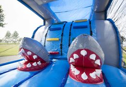 Achetez un petit parcours d'obstacles gonflable de requin de 8 m pour les enfants. Commandez des parcours d'obstacles gonflables maintenant en ligne chez JB Gonflables France