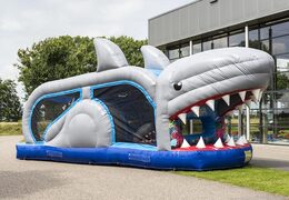 Achetez un parcours d'obstacles avec des requins avec des objets 3D pour les enfants. Commandez des parcours d'obstacles gonflables maintenant en ligne chez JB Gonflables France