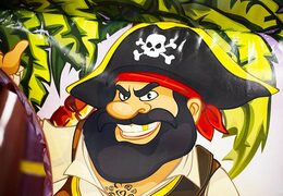 Commandez un parcours d'obstacles gonflable mini bateau pirate 9m avec objets 3D pour enfants. Achetez des parcours d'obstacles gonflables en ligne maintenant chez JB Gonflables France