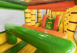 Obtenez votre parcours d'obstacles modulaire de 19 m sur le thème de la jungle avec des objets 3D assortis pour les enfants en ligne. Achetez des parcours d'obstacles gonflables chez JB Gonflables France