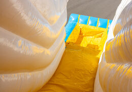 Commandez un château gonflable multiplay super gonflable sur le thème de la licorne pour les enfants avec beaucoup de couleurs