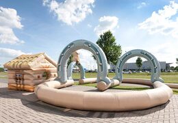 Piste de course gonflable Western