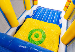 Coussin d'air pour sauter dans le module Base Jump du parcours du combattant