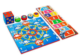 Ensemble de jeux coloré à l'arrière du Softplay sur le thème des montagnes russes