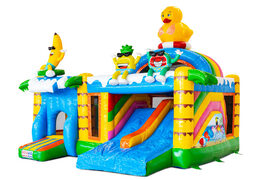 Achetez en ligne le château gonflable Multiplay avec des figurines 3D et un toboggan Summer Party