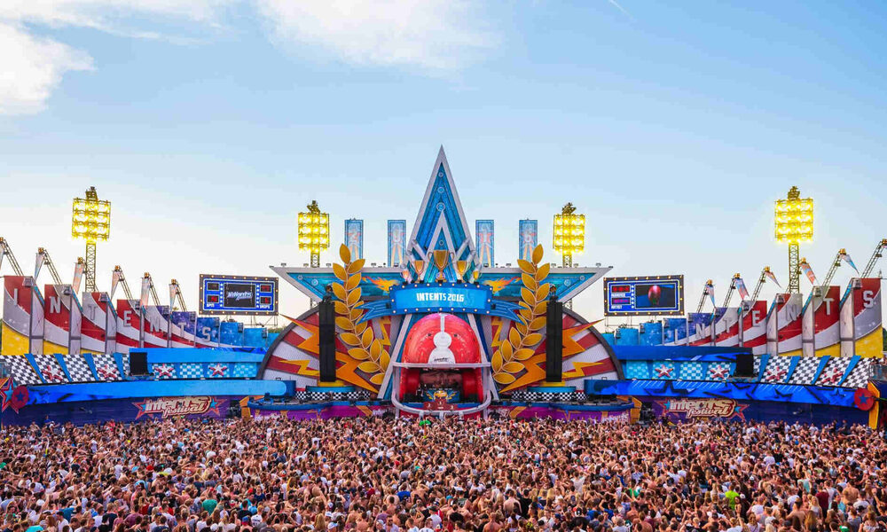 JB Promotions van JB Inflatables; De maatwerk specialist voor opblaasbare reclame artikelen en promotiematerialen op maat gemaakt