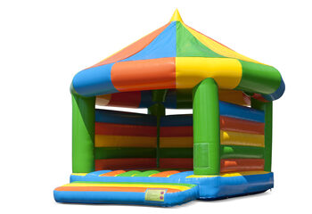 Achetez un grand château gonflable carrousel couvert dans le thème standard pour les enfants. Disponible chez JB Gonflables France en ligne