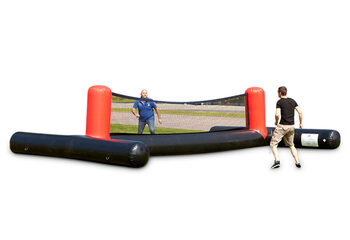 Jouez au volley-ball avec vos pieds avec un terrain de football gonflable en ligne chez JB Inflatables