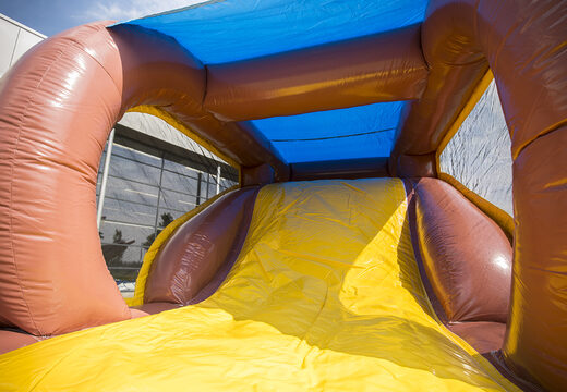 Achetez un parcours d'obstacles gonflable de 8 mètres avec des objets 3D sur le thème des pirates pour les enfants. Commandez des parcours d'obstacles gonflables maintenant en ligne chez JB Gonflables France