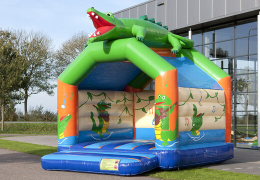 Achetez des château gonflable standard uniques avec un objet 3D d'un crocodile sur le dessus pour les enfants. Achetez des châteaux gonflables en ligne chez JB Gonflables France