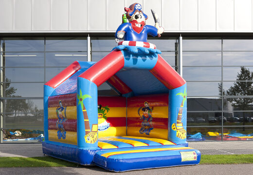 Achetez des château gonflable de pirate standard avec un objet 3D sur le dessus pour les enfants. Commandez des châteaux gonflables en ligne chez JB Gonflables France