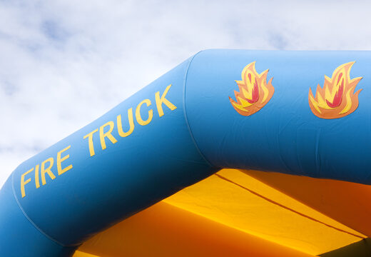 Achetez un super château gonflable couvert d'animations joyeuses sur le thème des pompiers pour les enfants. Commandez des châteaux gonflables en ligne chez JB Gonflables France