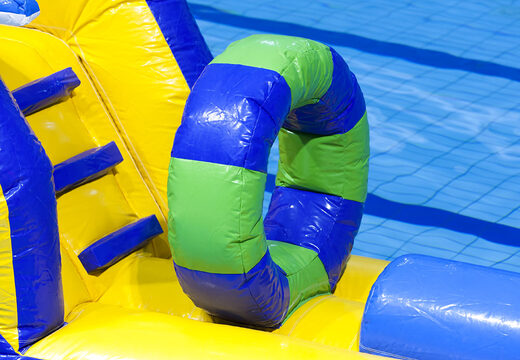 Commandez un long toboggan gonflable avec des objets amusants pour petits et grands. Achetez des jeux de piscine gonflables maintenant en ligne chez JB Gonflables France