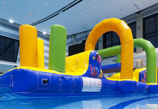 Achetez une course d'aventure sous-marine gonflable hermétique pour petits et grands. Commandez des attractions aquatiques gonflables maintenant en ligne chez JB Gonflables France