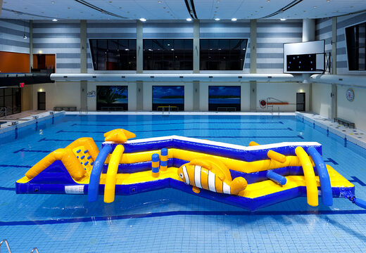 Commandez le parcours du combattant de la piscine double gonflable Zig Zag Zee pour les enfants. Achetez des parcours d'obstacles gonflables en ligne maintenant chez JB Gonflables France