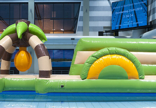 Achetez un parcours d'obstacles gonflable double jungle run pour petits et grands. Commandez des parcours d'obstacles gonflables en ligne maintenant chez JB Gonflables France