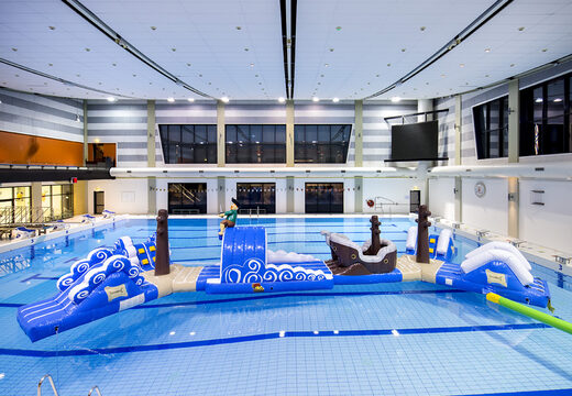 Achetez un parcours d'obstacles double pirate run gonflable pour les enfants. Commandez des attractions aquatiques gonflables maintenant en ligne chez JB Gonflables France