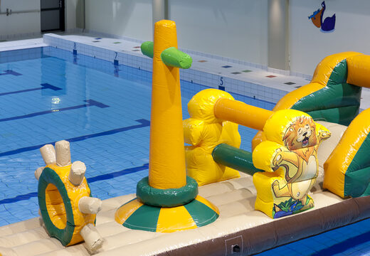 Commandez un bateau gonflable sur le thème du safari pour petits et grands. Achetez des attractions aquatiques gonflables en ligne maintenant chez JB Gonflables France