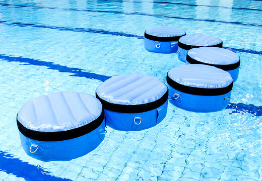 Commandez des nénuphars gonflables connectables pour petits et grands. Achetez des attractions aquatiques gonflables en ligne maintenant chez JB Gonflables France