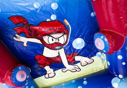 Achetez IPS Ninja Splash hermétique avec un pulvérisateur d'eau pour petits et grands. Commandez des attractions gonflables IPS Ninja maintenant en ligne chez JB Gonflables France