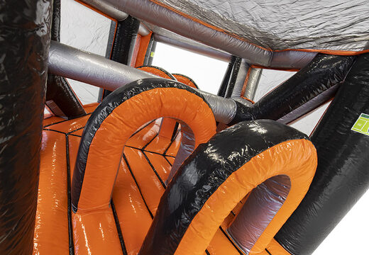 Commandez le parcours d'obstacles Giga dans le thème Gate Corner pour les enfants. Achetez des parcours d'obstacles gonflables en ligne maintenant chez JB Gonflables France