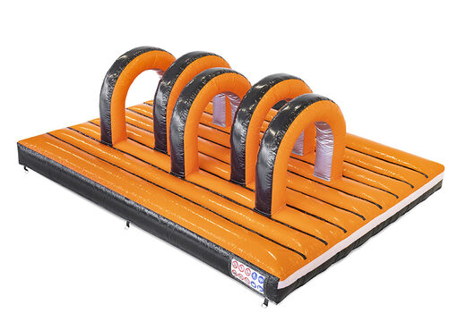Commandez le cours d'assaut modulaire géant gonflable Gate Platform pour les enfants. Achetez des parcours d'obstacles gonflables en ligne maintenant chez JB Gonflables France