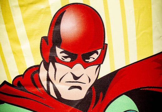 Château gonflable super-héros avec toit à vendre pour un usage commercial. Châteaux gonflables disponibles chez JB Gonflables France en ligne