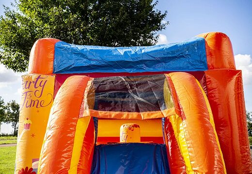 Commandez un petit châteaux gonflables multifun couvert de soirée à thème pour les enfants. Achetez des châteaux gonflables en ligne chez JB Gonflables France