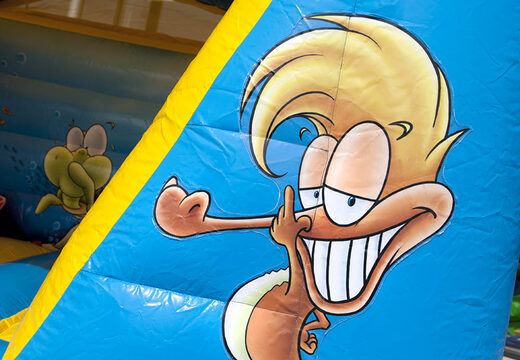 Petit château gonflable avec toit sur le thème du monde marin à vendre. Commandez châteaux gonflables chez JB Gonflables France en ligne