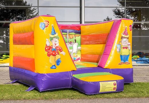 Commandez un petit château gonflable ouvert pour les enfants sur le thème de la fête. Achetez des châteaux gonflables en ligne chez JB Gonflables France