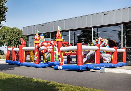 Achetez un parc gonflable sur le thème du cirque pour les enfants. Commandez des structure gonflable en ligne chez JB Gonflables France