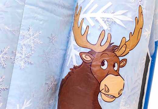 Achetez un château gonflable géant multijoueur d'intérieur sur le thème de la glace bleue et blanche avec un toboggan et des objets 3D pour les enfants. Commandez des super châteaux gonflables en ligne chez JB Gonflables France