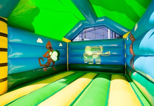 Achetez des maisons gonflables standard dans la jungle aux couleurs vives avec un grand objet gorille 3D sur le dessus pour les enfants. Achetez des châteaux gonflables en ligne chez JB Gonflables France